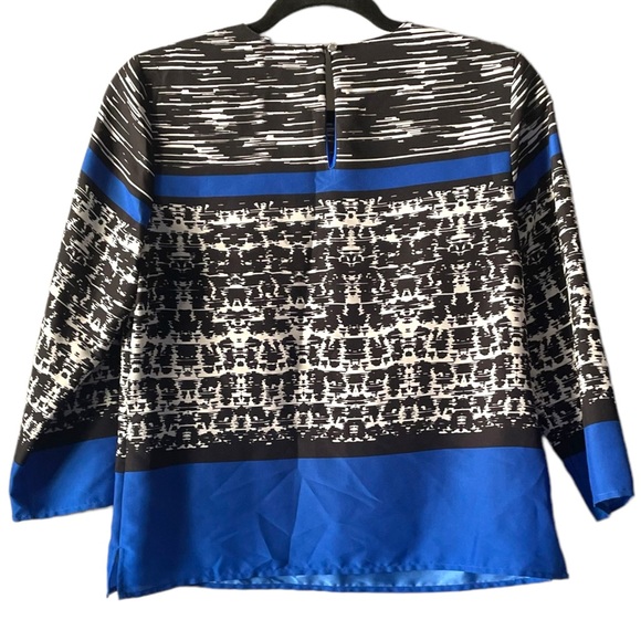 Vince Camuto Abstract Pattern Blouse - Size XS - Picture 2 of 8